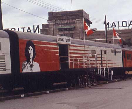 Canadian Discovery Train Car 1